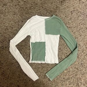 HOLLISTER LONG SLEEVE COLORBLOCK